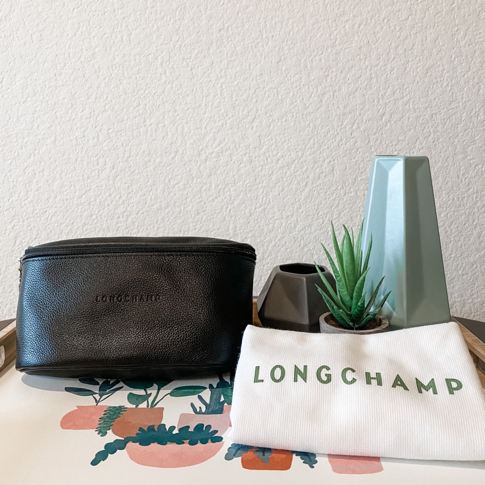 EUC Longchamp Le Foulonné Leather Belt Bag Black
